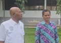 Bapak DPRD Rony R Situmorang Desak Sidak dan Sanksi, Asap Hitam Diduga dari Pabrik di Samping Sekolah Tuai Sorotan. 
